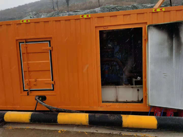 龙岗发电机出租 柴油发电机组电压低报警怎么办？
