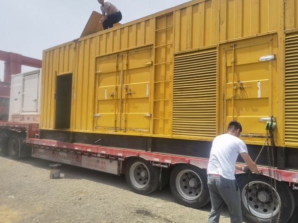 龙岗发电机出租100KW发电机需要什么规格的电缆线?