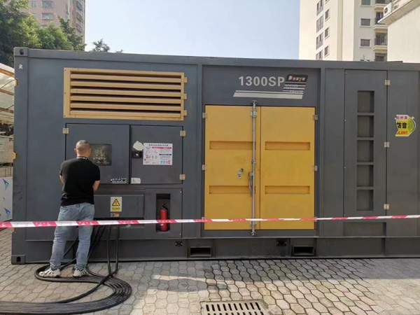 龙岗500KW发电机组冬季应该配多大的启动电瓶?